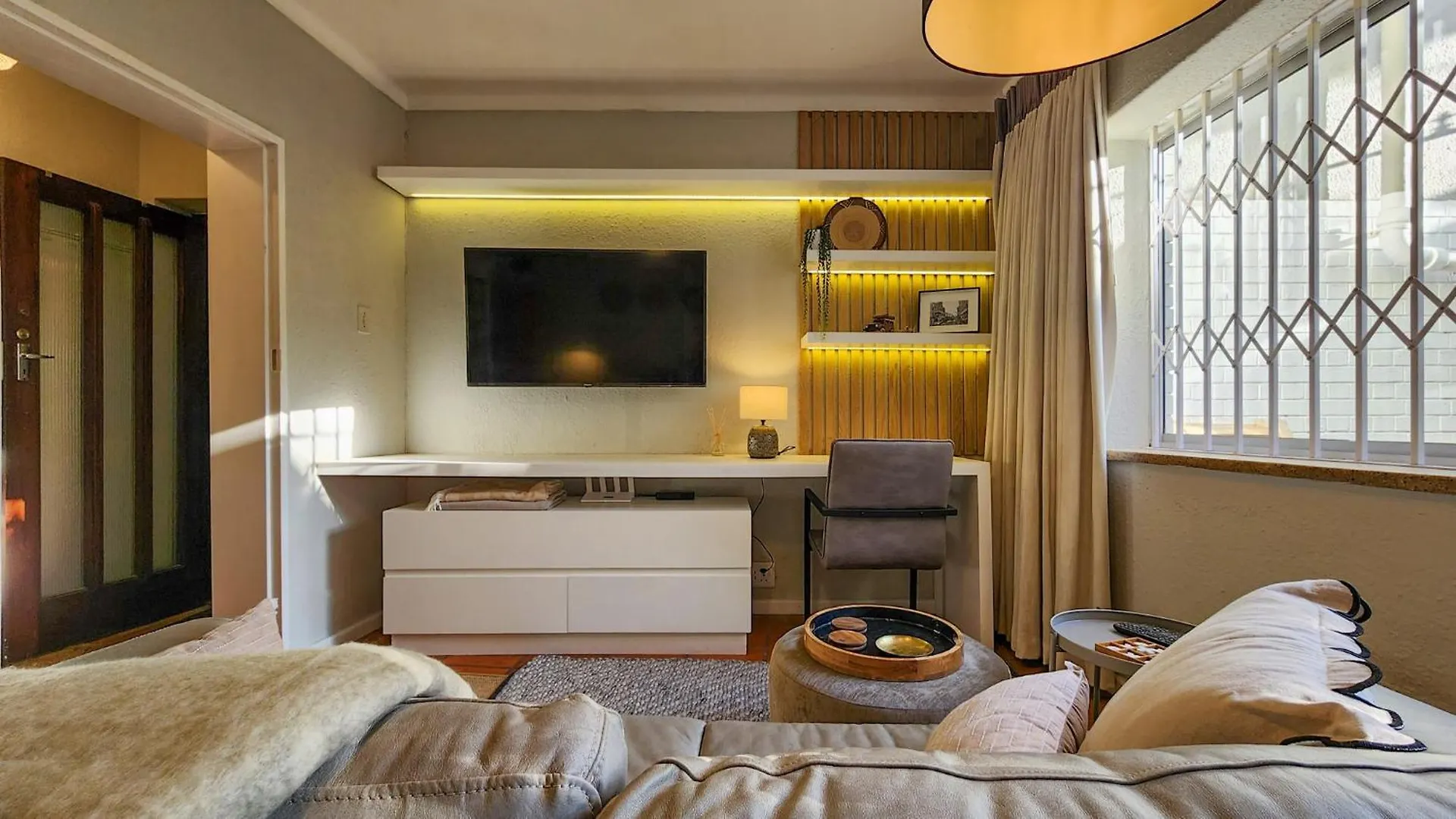 Cape Town Central Studio - Digital Nomad Friendly